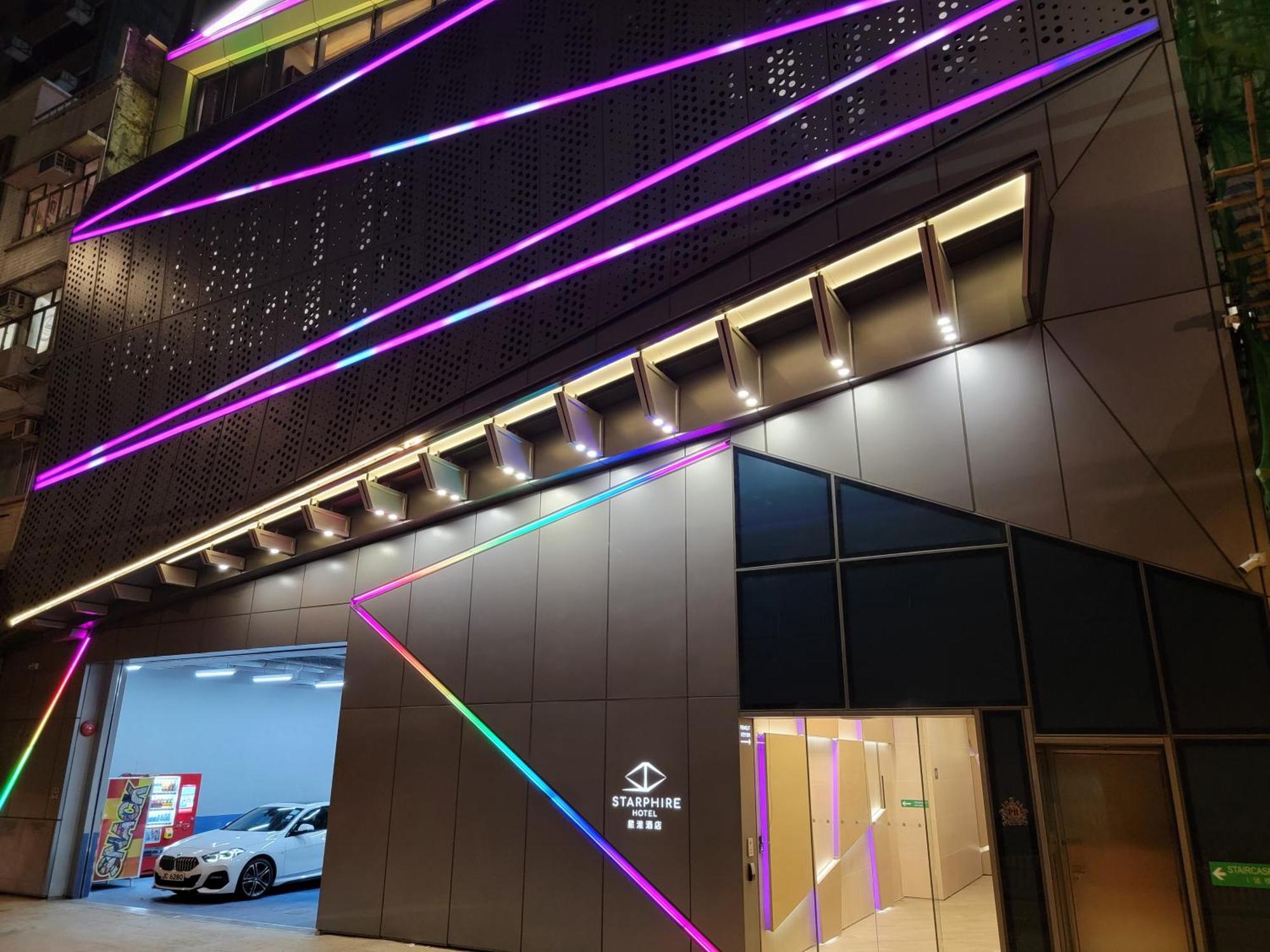 Hotel Starphire